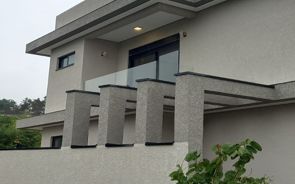 property img